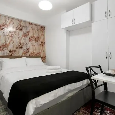 Cozy & Comfy Studio At Beyoglu - 3 Istanbul